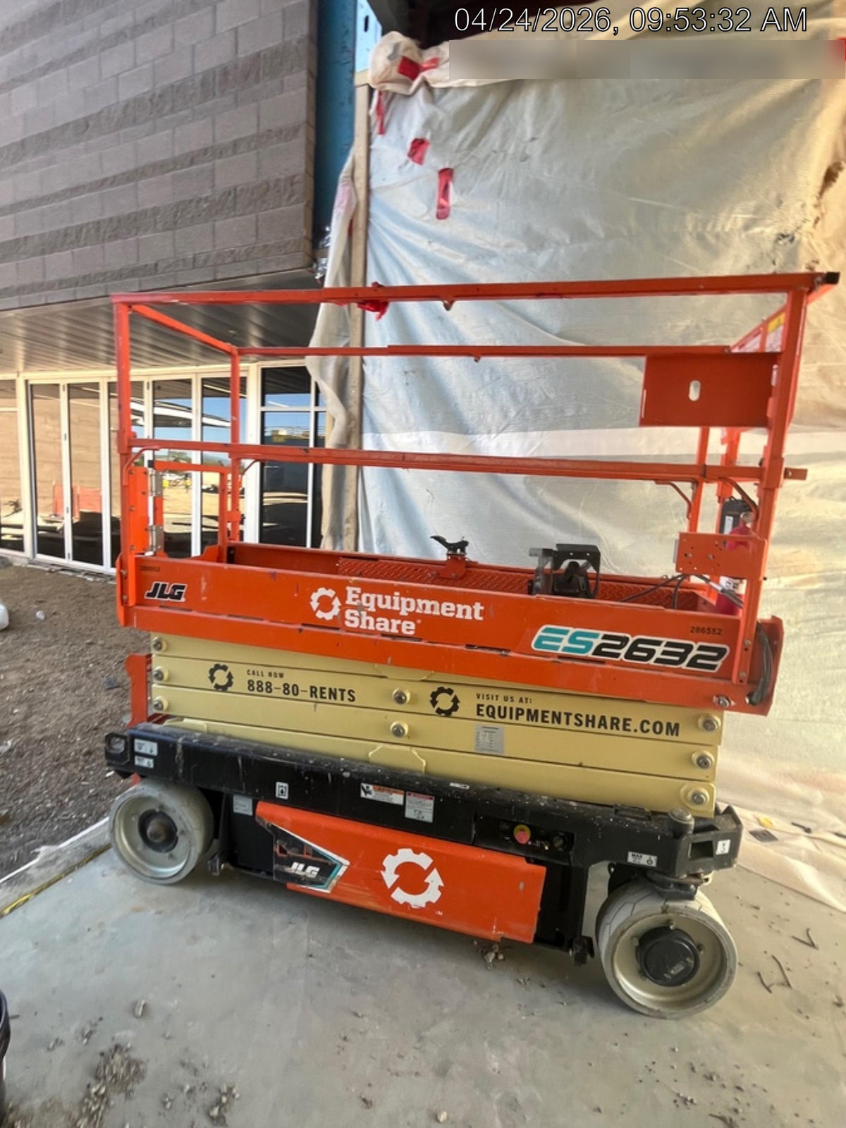2022 JLG ES2632