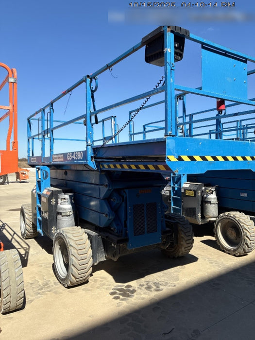 2020 GENIE GS-4390 RT