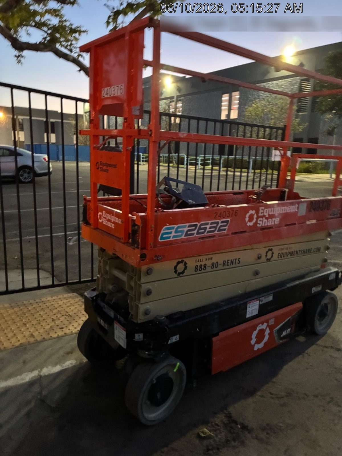2022 JLG ES2632