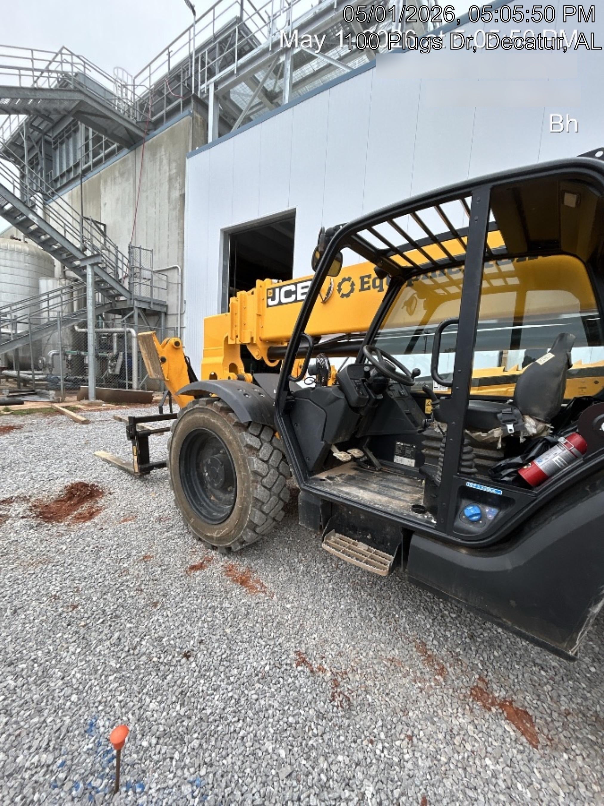 2025 JCB 510-56