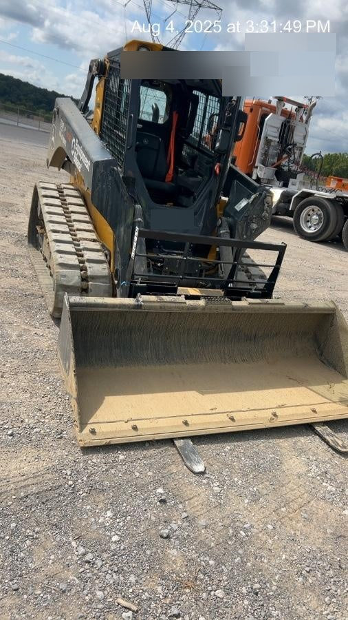 2025 ARROW MATERIAL HANDLING F5100CB