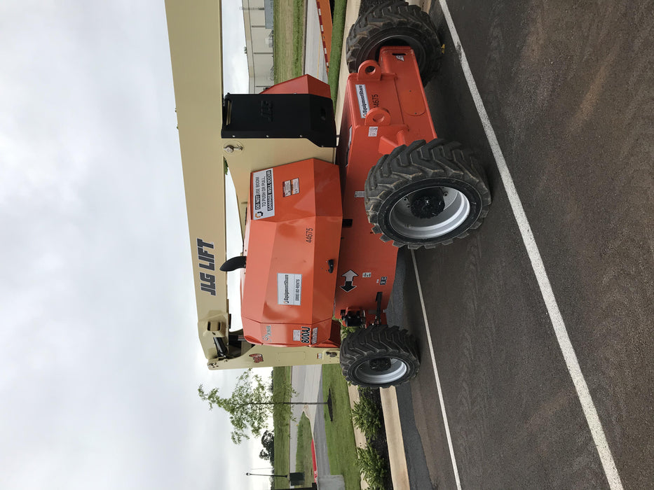 2019 JLG 800AJ