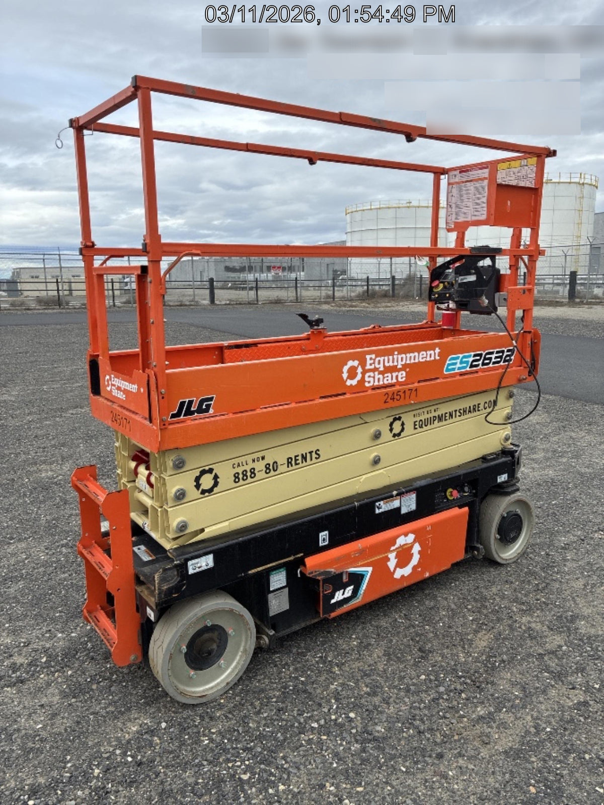 2022 JLG ES2632