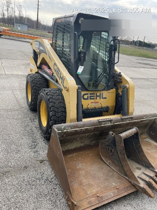 2017 Gehl V330 Standard Rental Specs