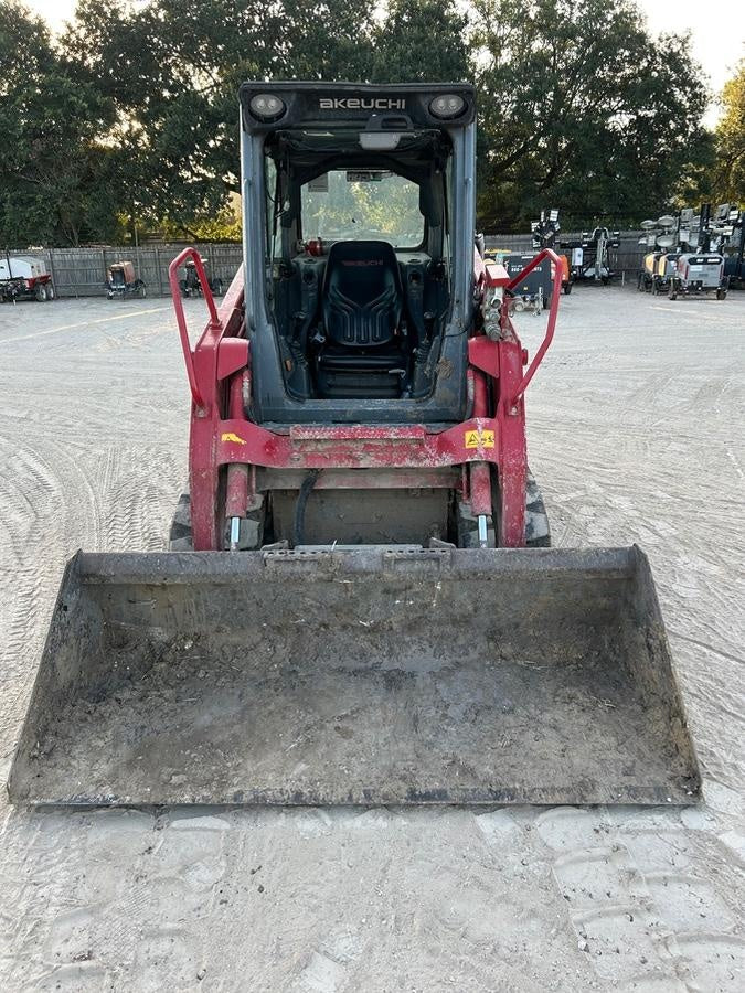 2023 TAKEUCHI TL8R2-CR