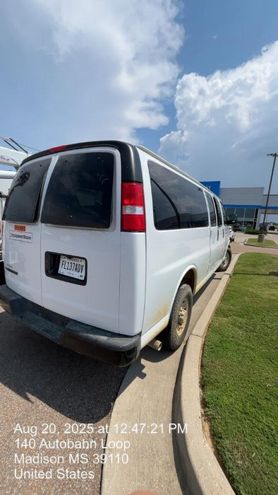 2023 CHEVROLET Express Van - Rental