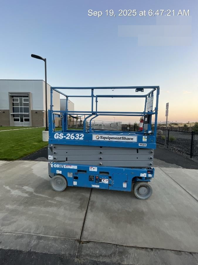 2021 GENIE GS-2632