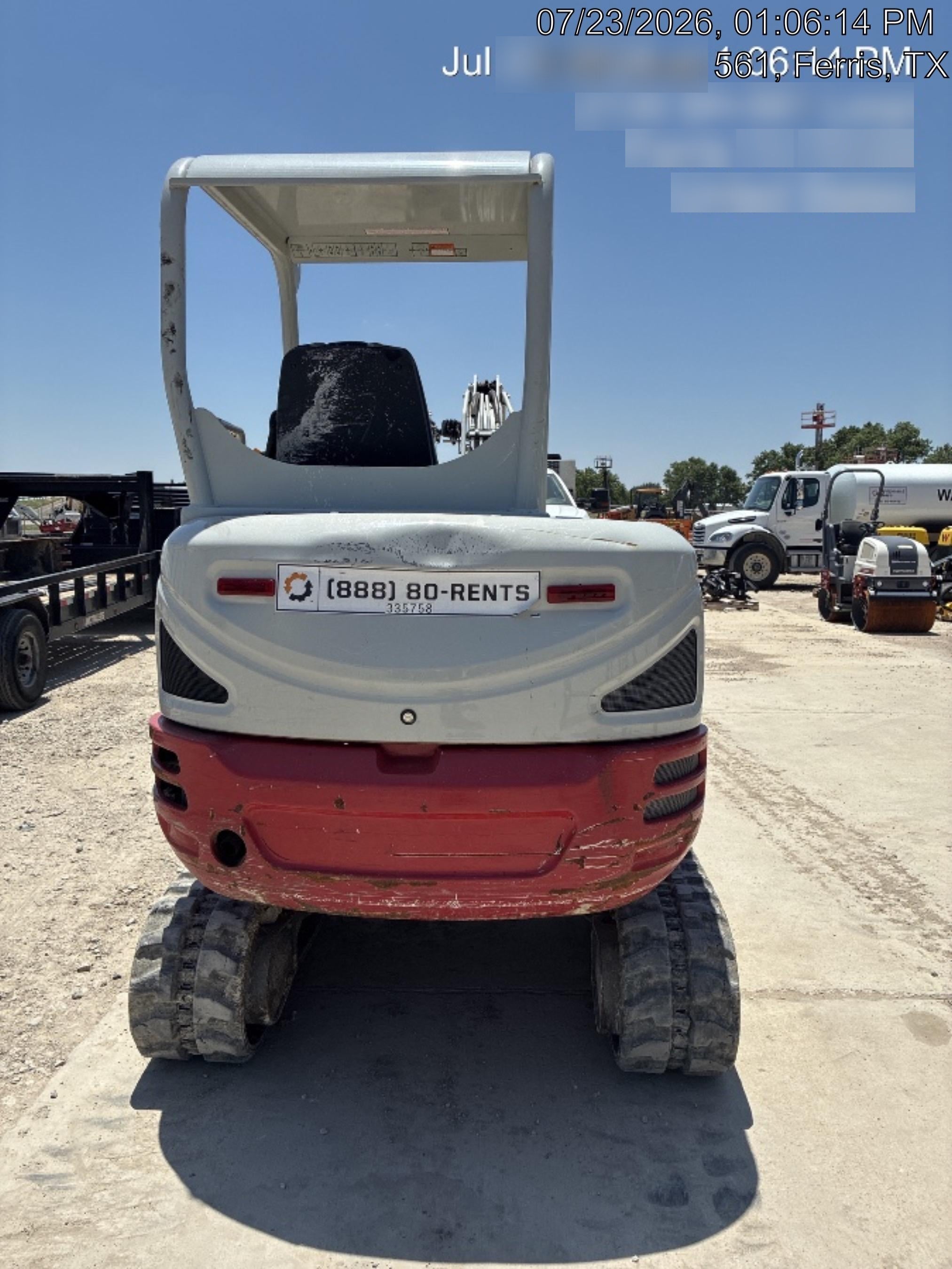 2023 TAKEUCHI TB235-2R