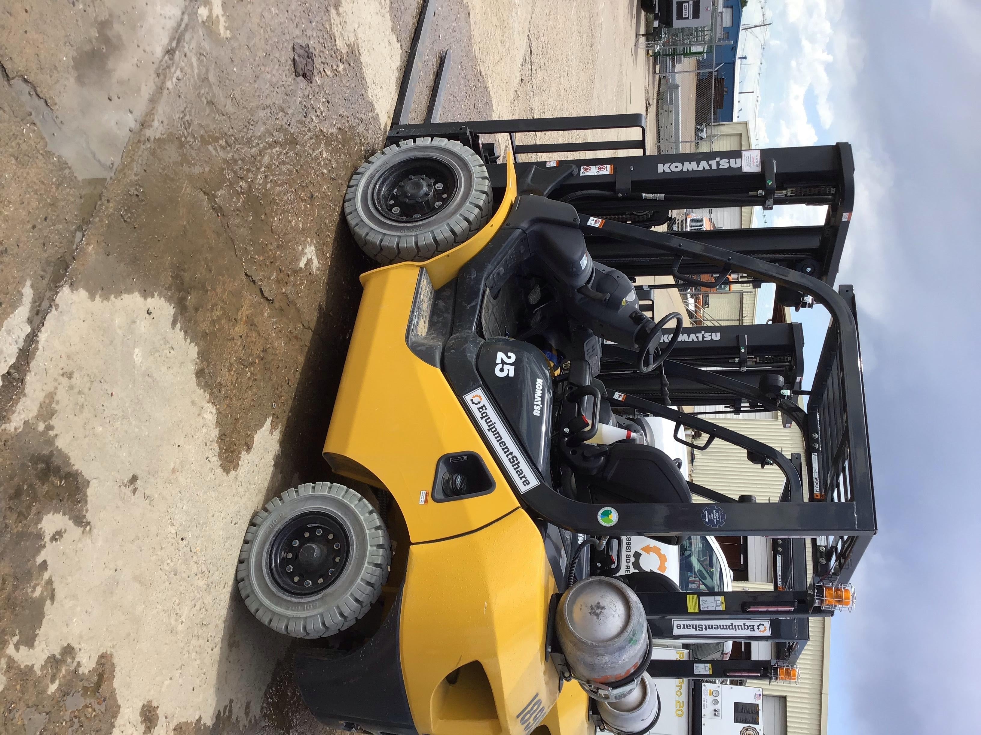 2018 KOMATSU FG25HT-16