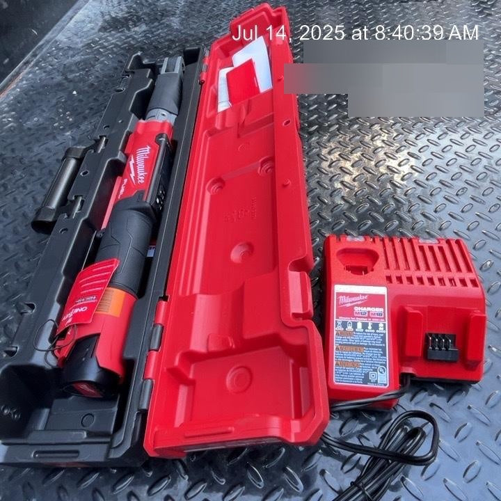 2025 MILWAUKEE 2465-20
