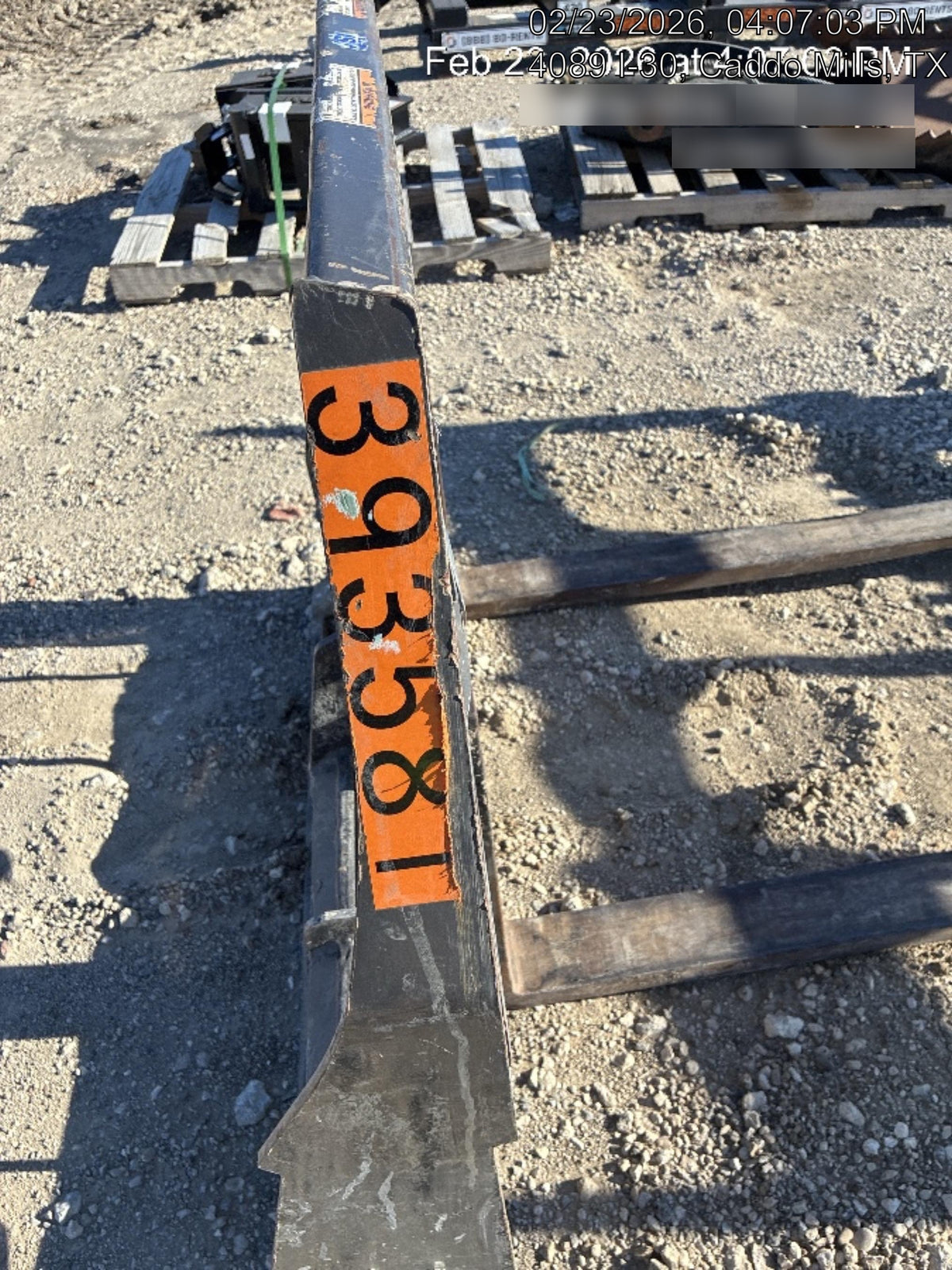 2024 PALADIN 48" Pallet Forks - Paladin