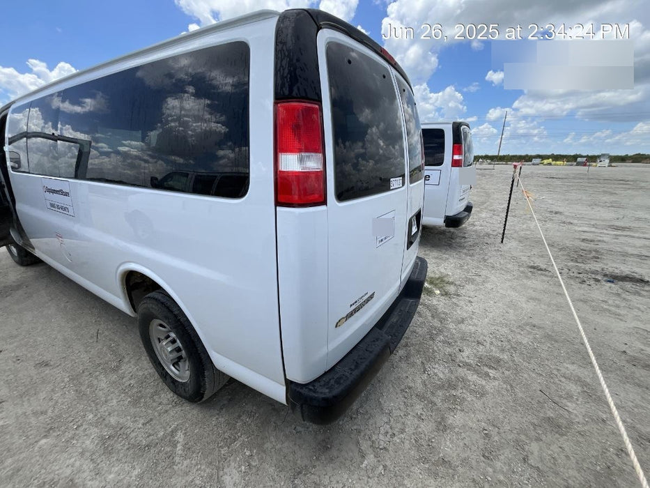 2023 CHEVROLET Express Van - Rental