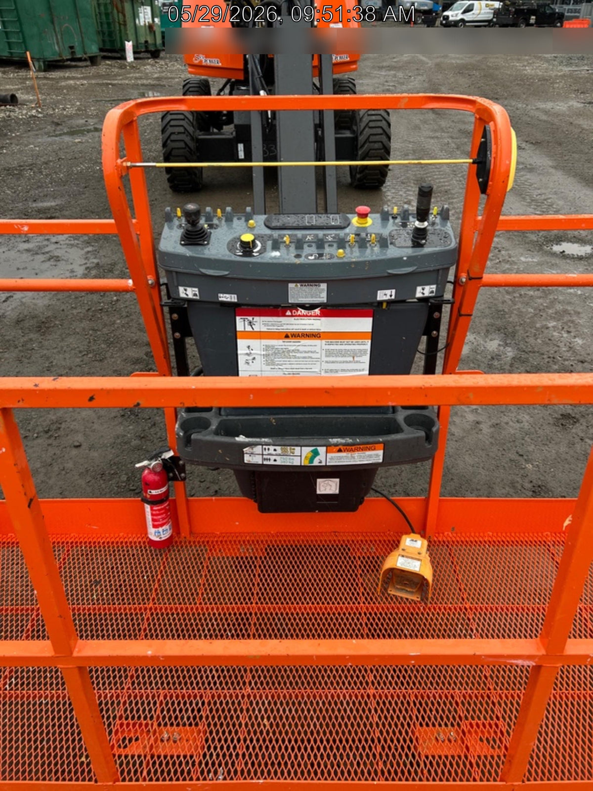 2025 JLG 660SJ
