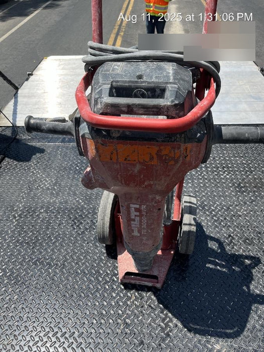 2023 HILTI TE 3000-AVR