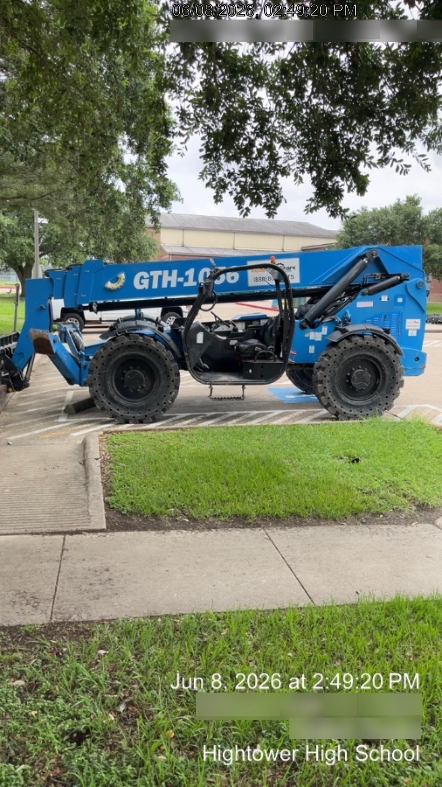 2019 Genie GTH-1056 Canopy, Solid RT Tires, LED Work Lights, Beacon 60" QA Carriage, 60" Forks