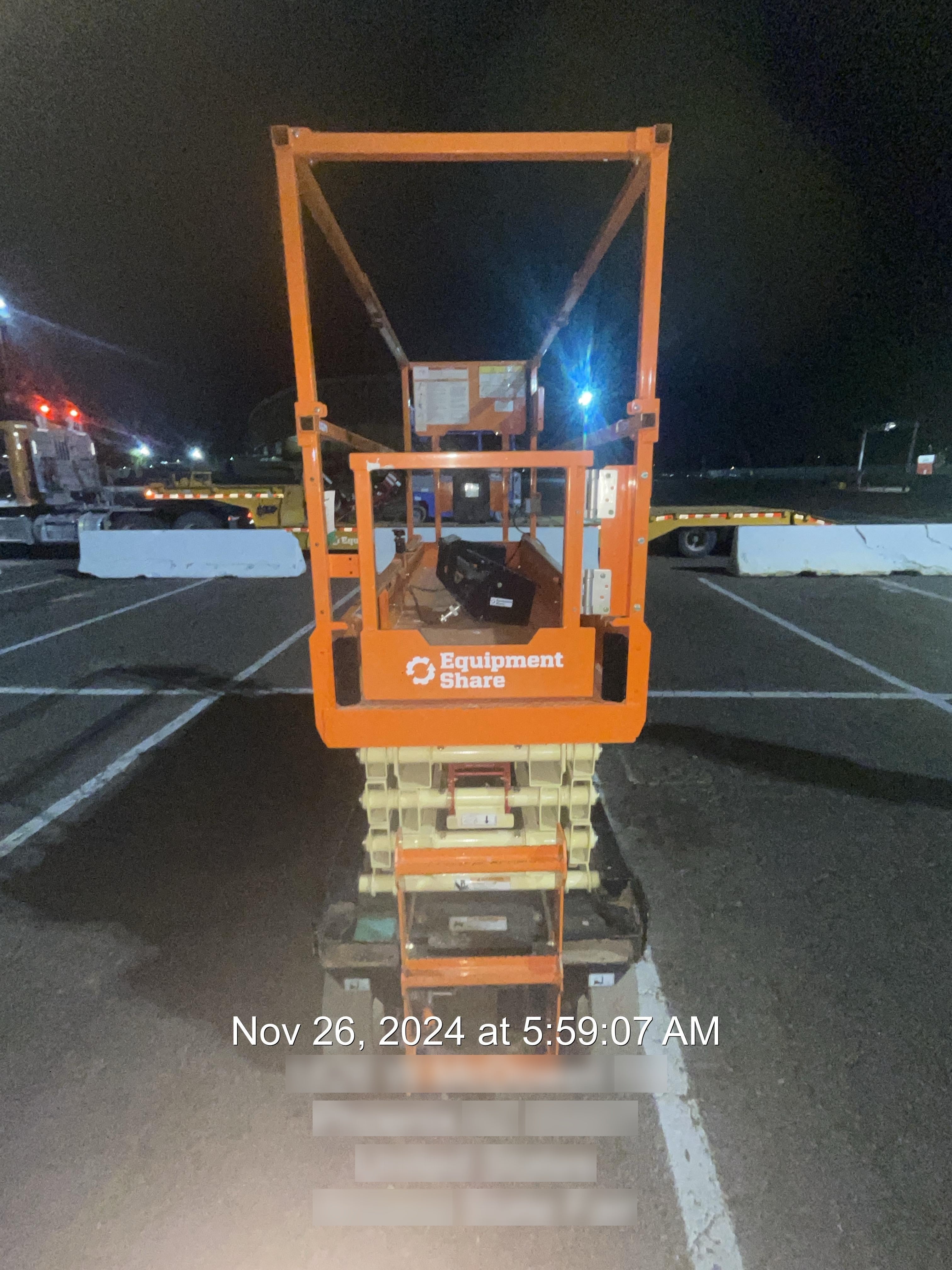 2022 JLG ES2632