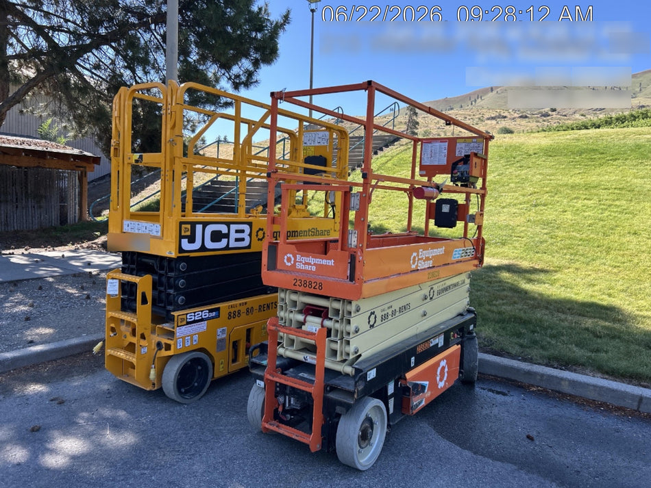 2022 JLG ES2632