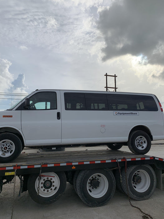 2022 GMC Savana 3500