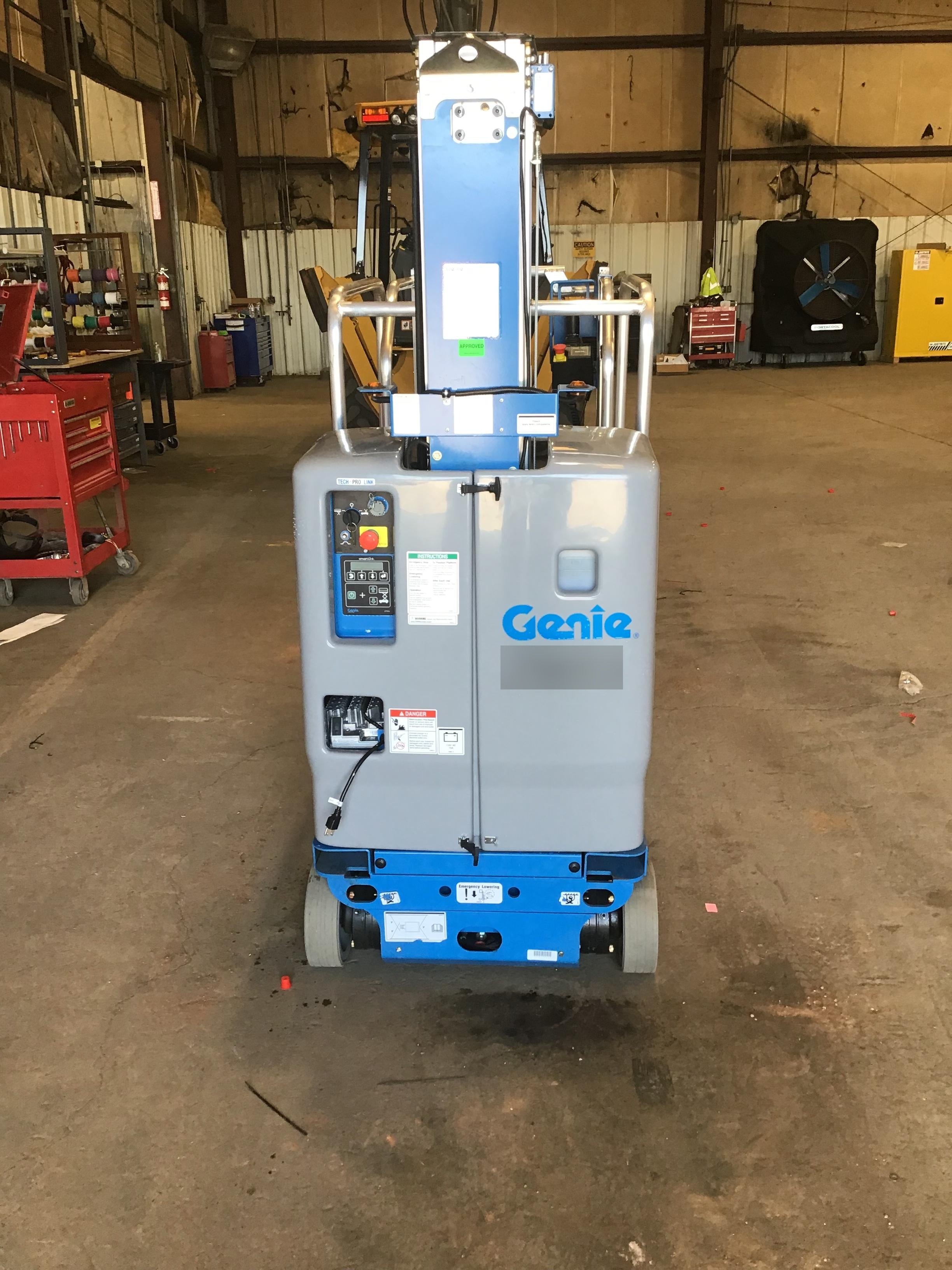2019 GENIE GR-20