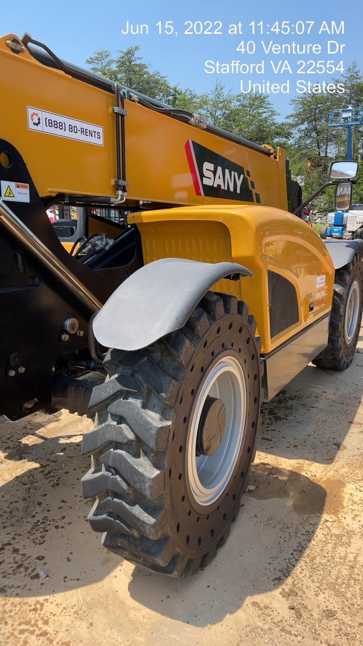 2022 SANY STH1056