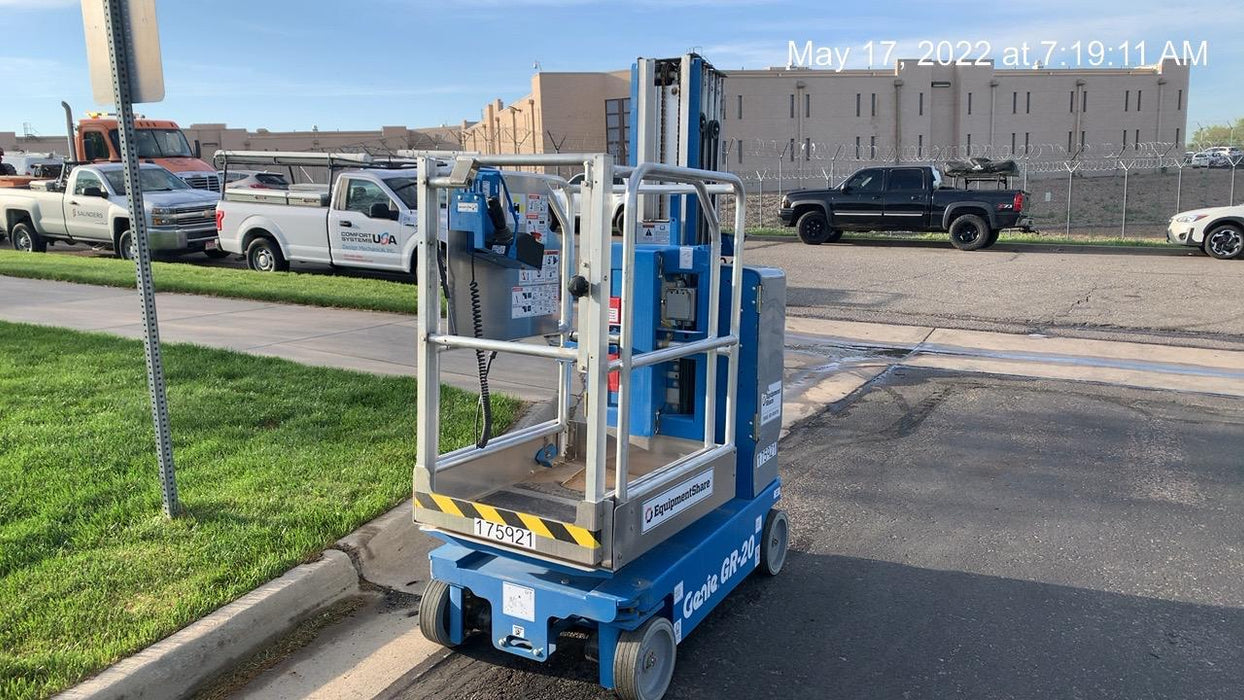 2021 GENIE GR-20