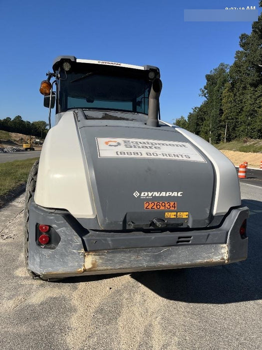 2022 DYNAPAC CA2500D