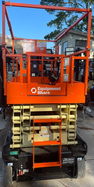 2022 JLG ES3246