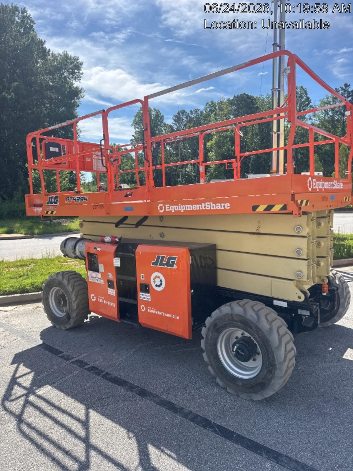2022 JLG RT4394