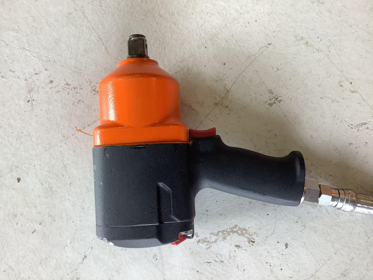 2020 MICHIGAN PNEUMATIC 750SS