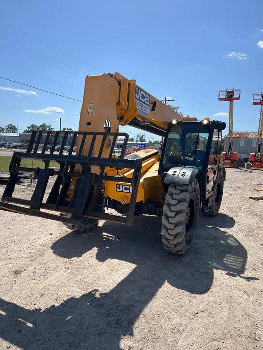 2020 JCB 509-42 Cab/Heat/Air, Solid Tires, Work Lights, Beacon, Aux Hydraulics, Back up Alarm, Lifting Eye, ES Decals
