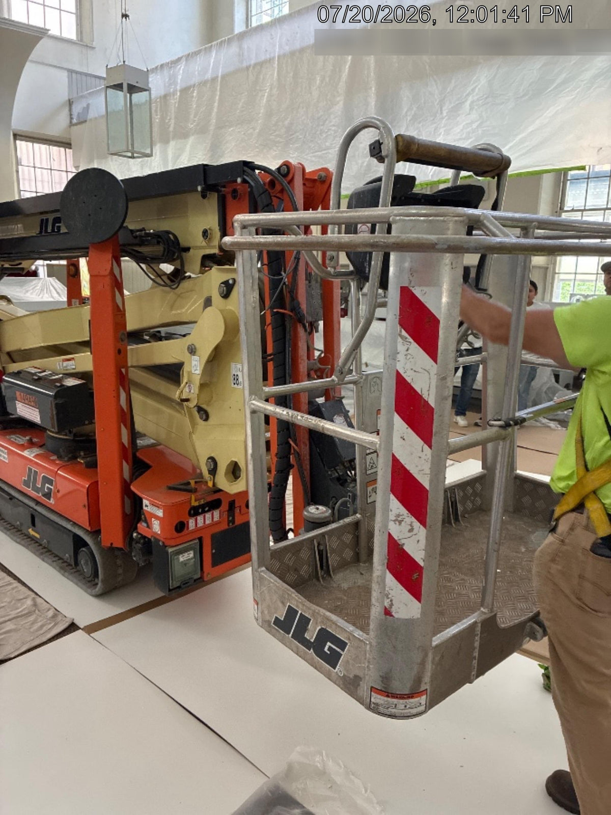 2021 JLG X600AJ