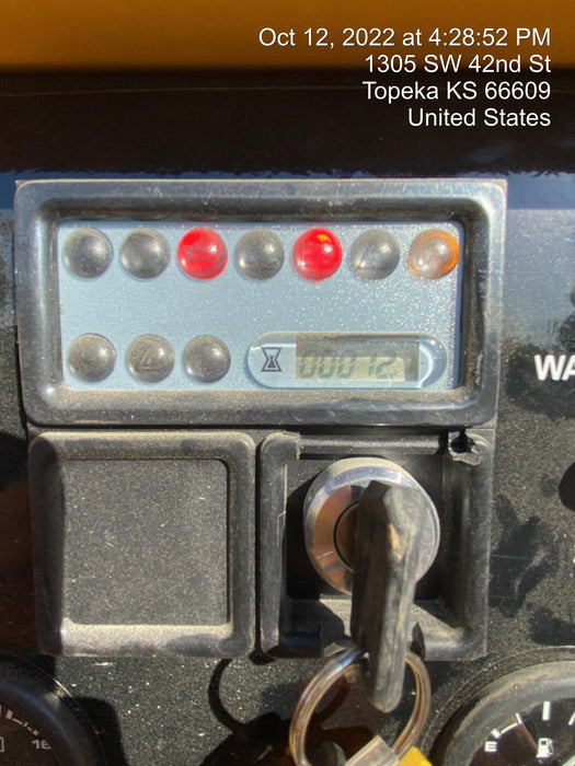 2022 Vac-Tron LP573XDT T4 Koehler Diesel Engine, 500 Gallon Debris Tank, x2 100 Gallon Water Tanks