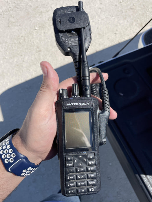 2023 MOTOROLA R7 DISPLAY