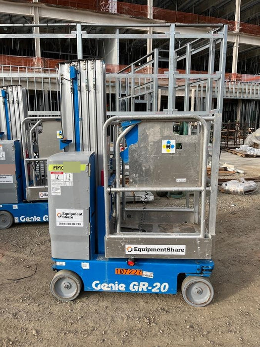 2020 GENIE GR-20