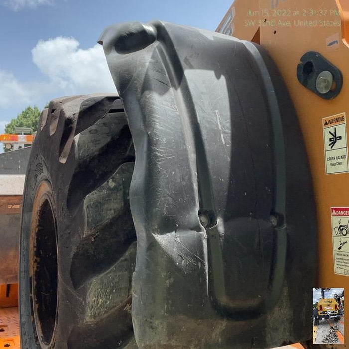 2016 Case 621F CLOSED CAB, JRB 416 STYLE HYD COUPLER