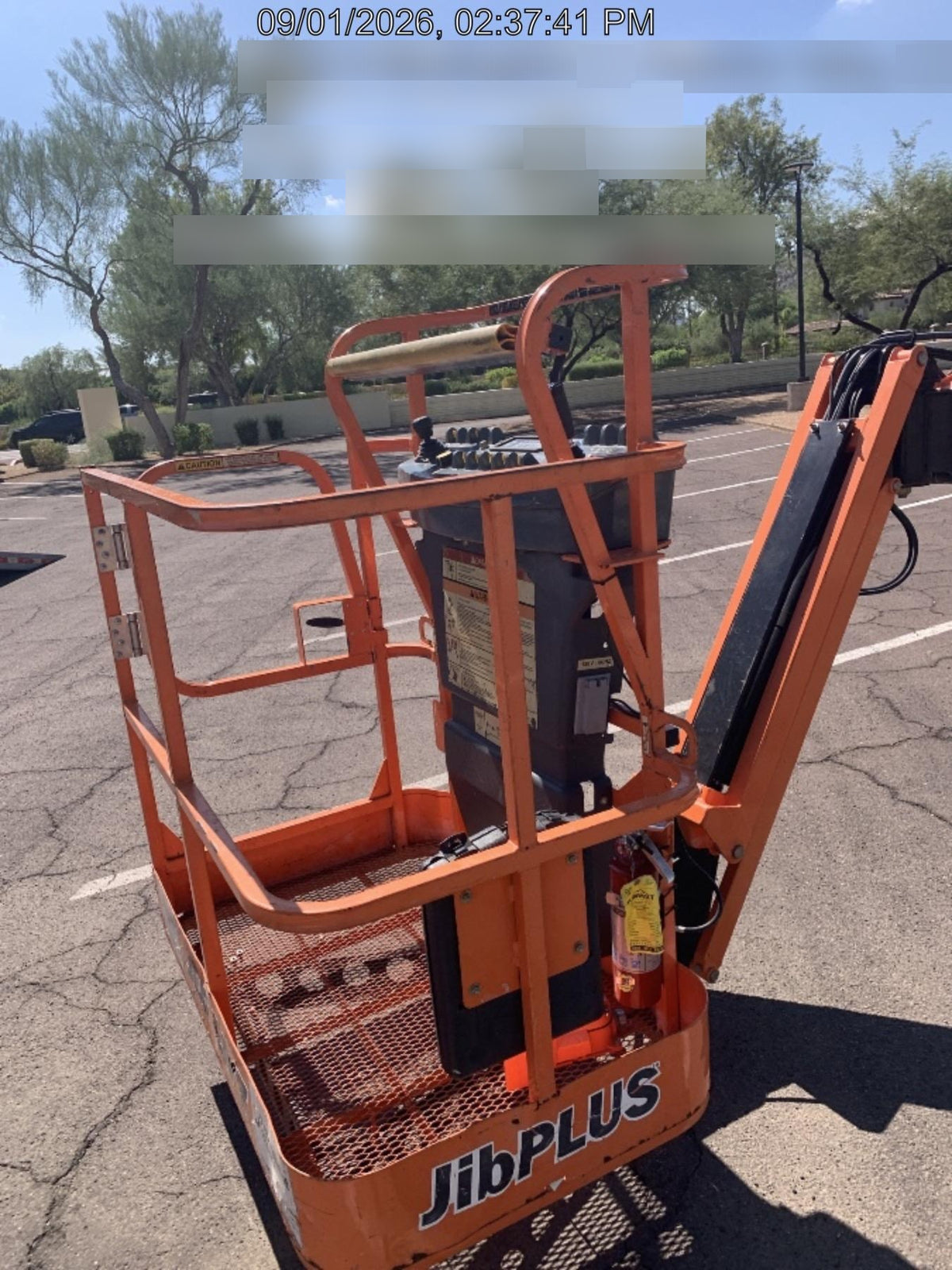2019 JLG E300AJP