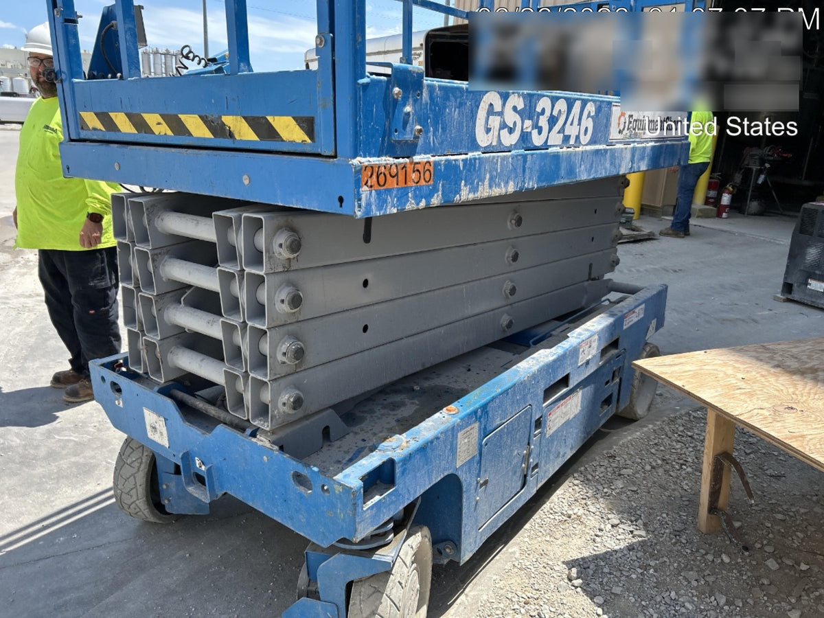 2022 GENIE GS-3246