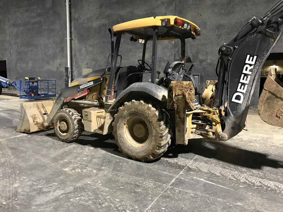 2019 John Deere 310LEP 4wd, Canopy, Standard dipper, ISO, Rear Auxiliary Hydraulics, Manual QC, 12”, 18”, and 24” buckets