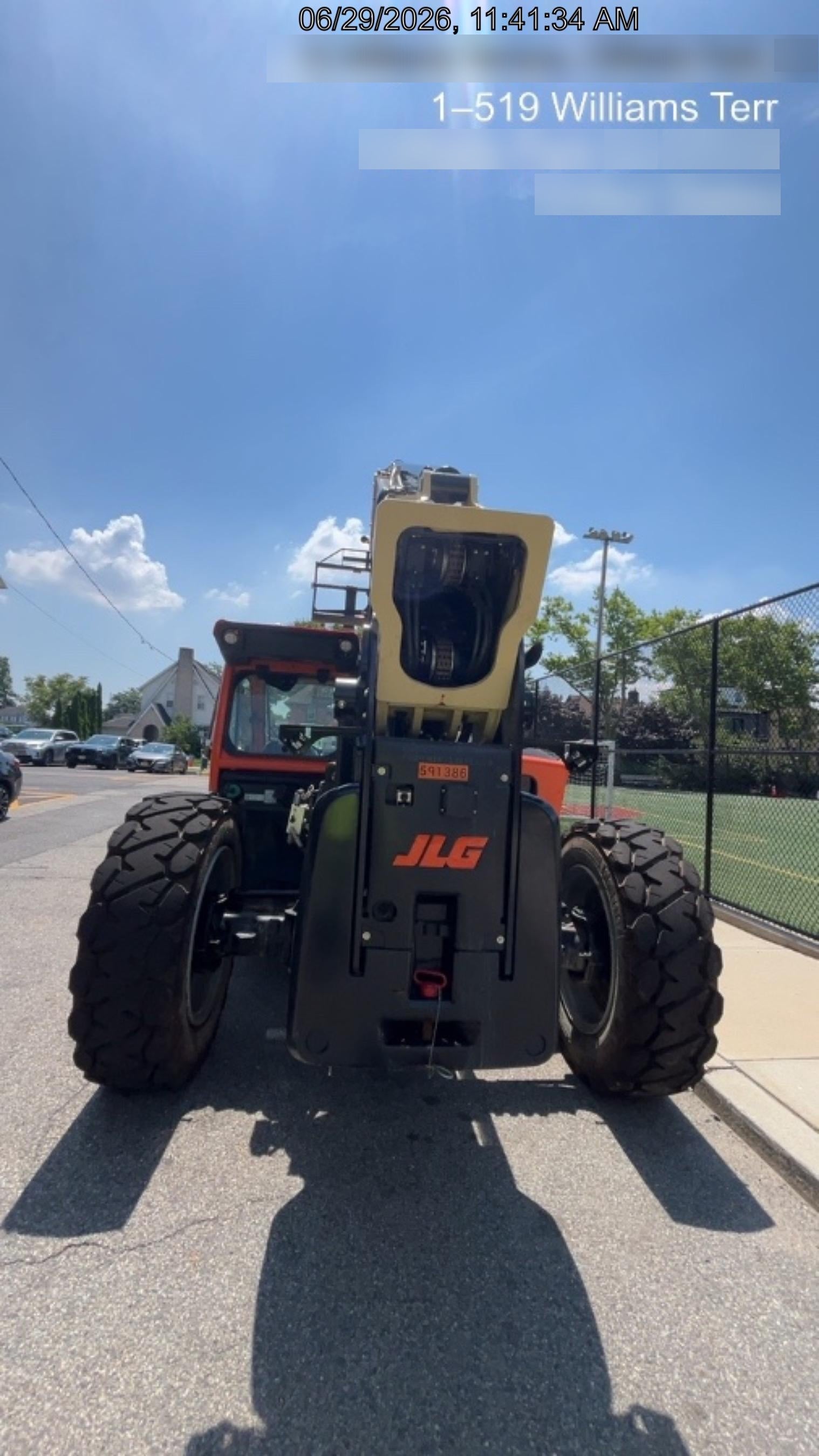 2025 JLG 1055 Premium