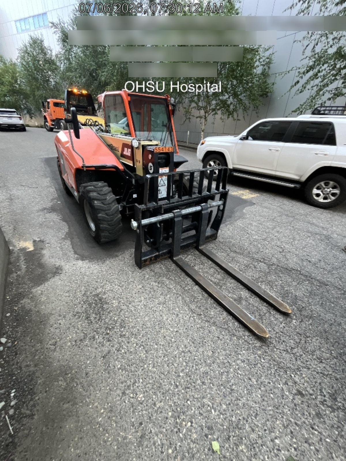 2025 JLG 519