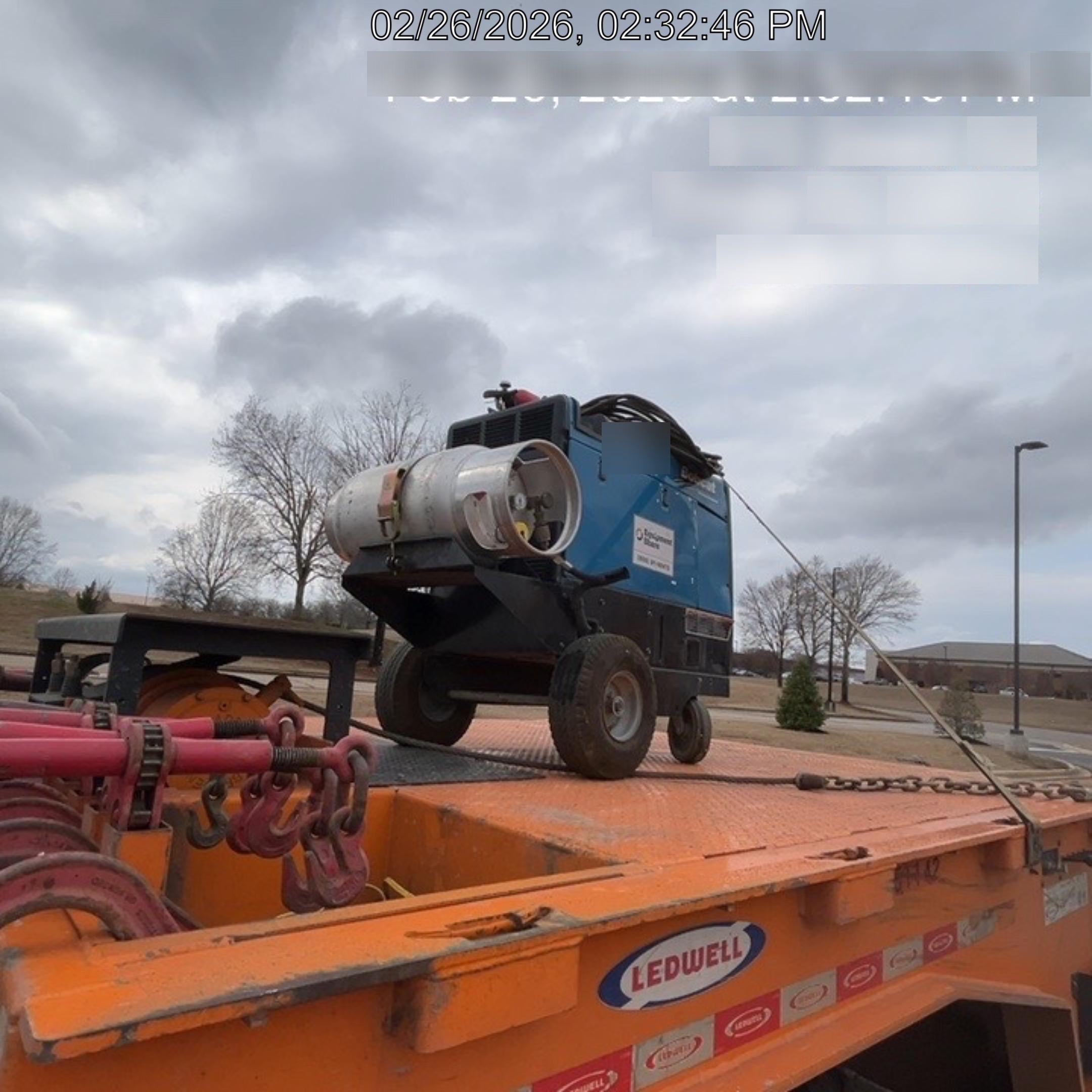 2019 Miller Electric BOBCAT 250 951600 PKG-250 amp Propane Welder, Standard w/Running Gear, Bracket, Hose"250 amp Propane Welder, Standard w/Running Gear, Bracket, Hose