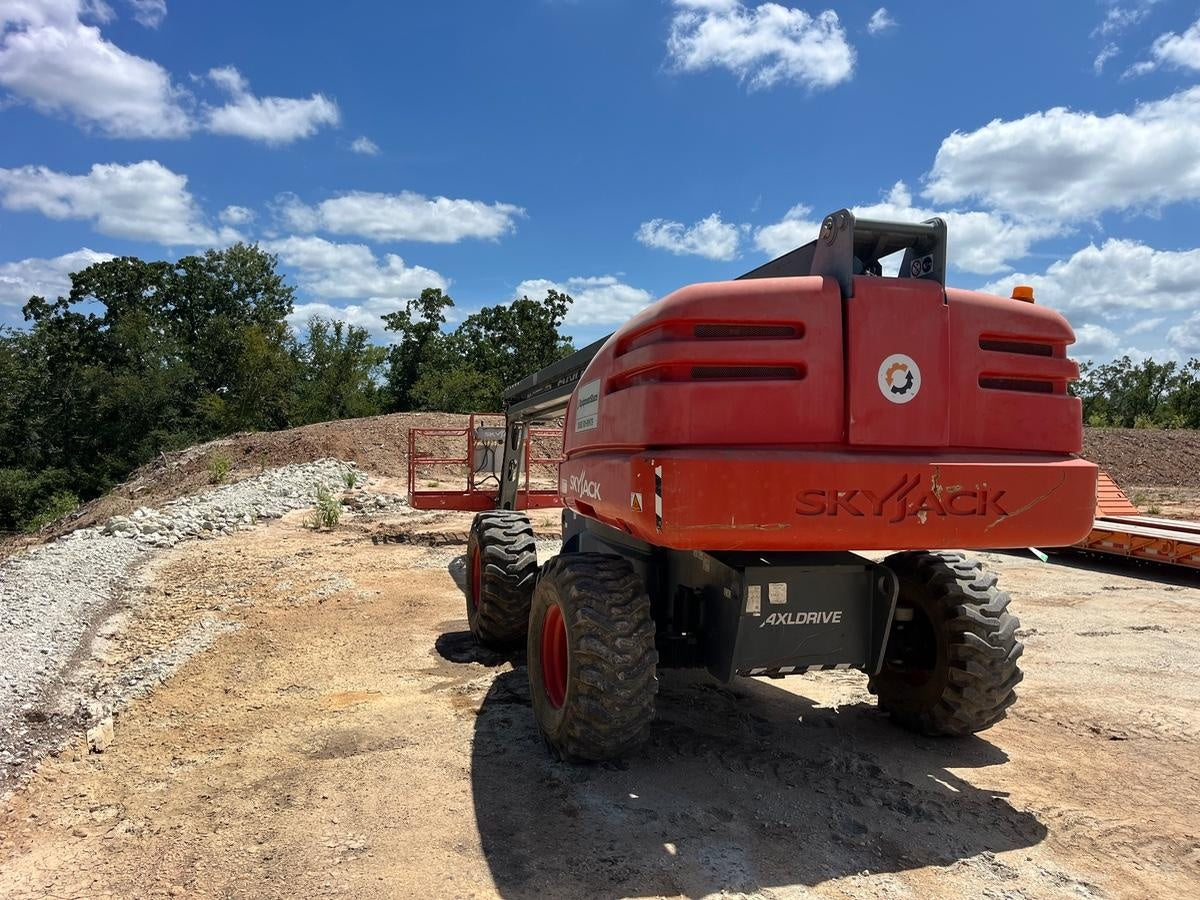 2021 SKYJACK SJ66T+