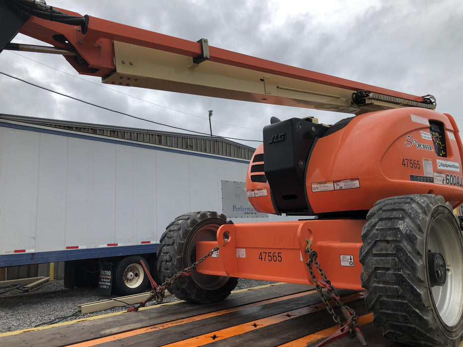 2019 JLG 600AJ