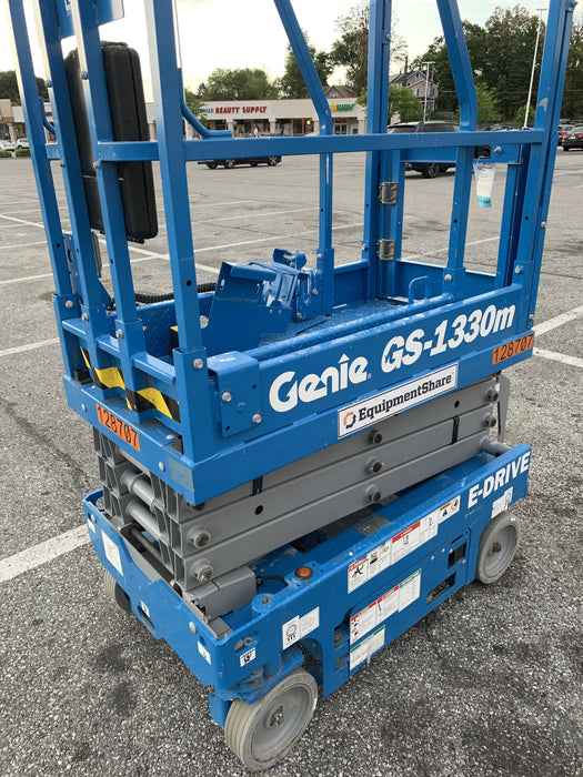 2021 GENIE GS-1330m