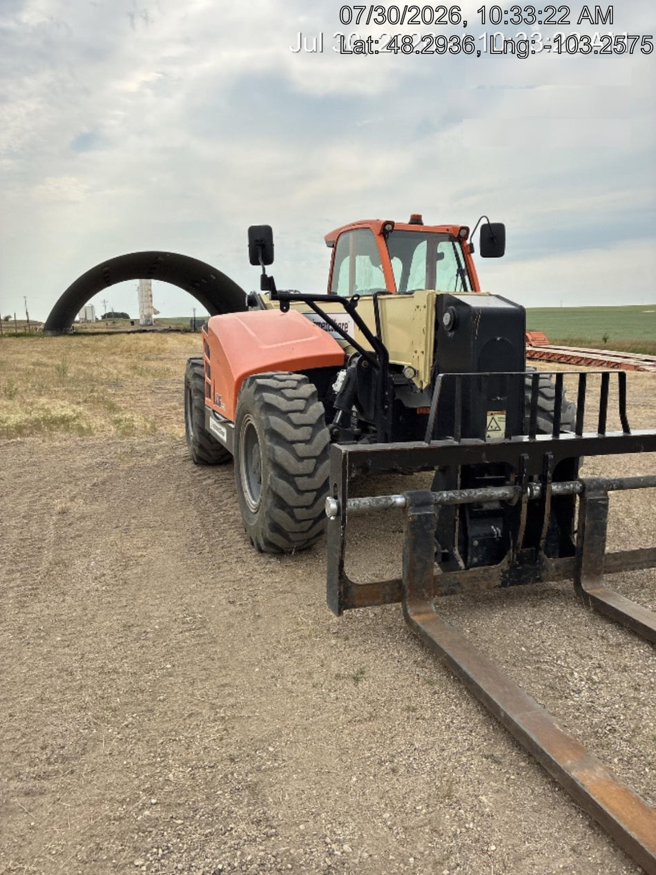 2021 JLG 1732