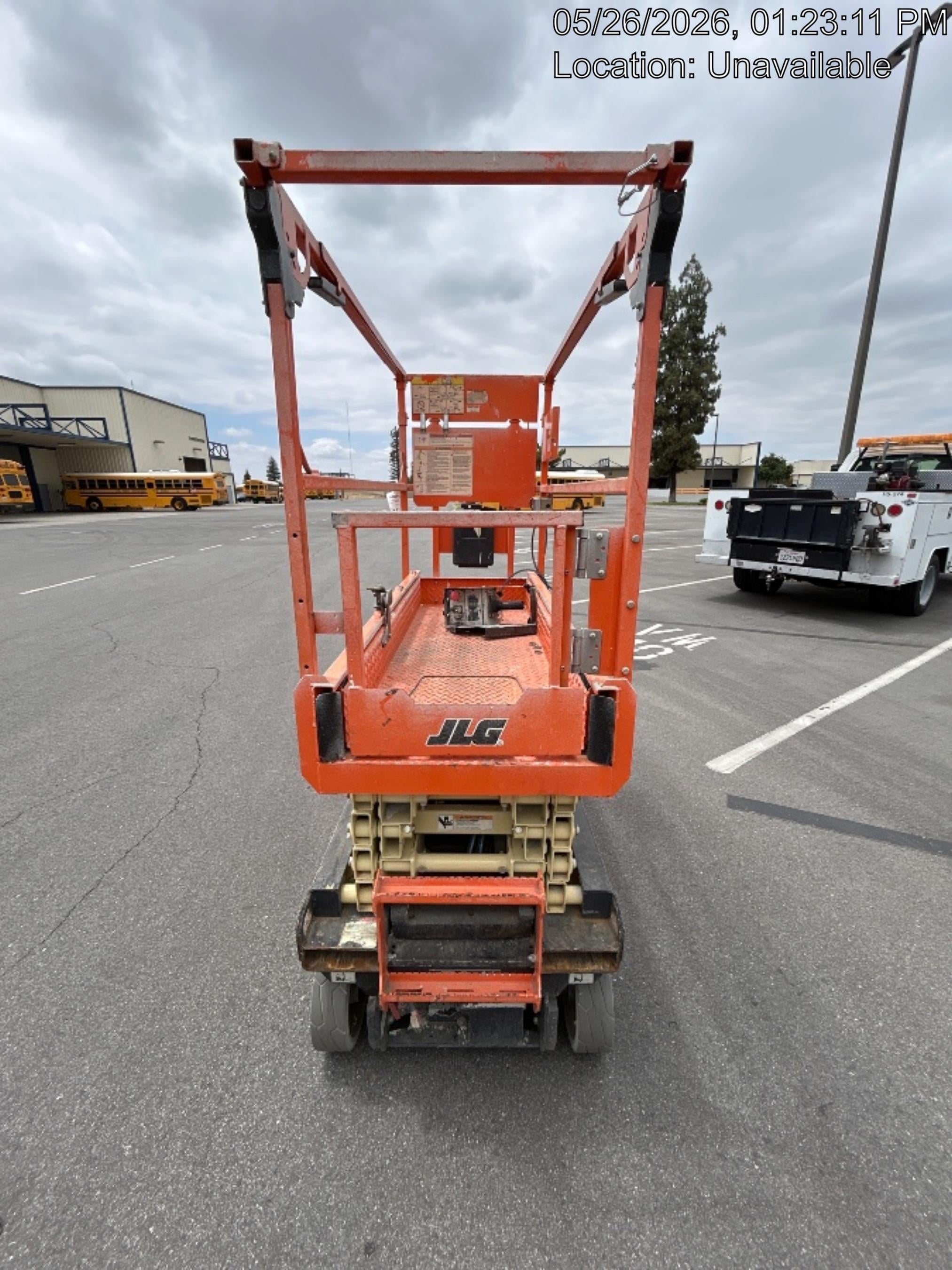 2022 JLG ES1932