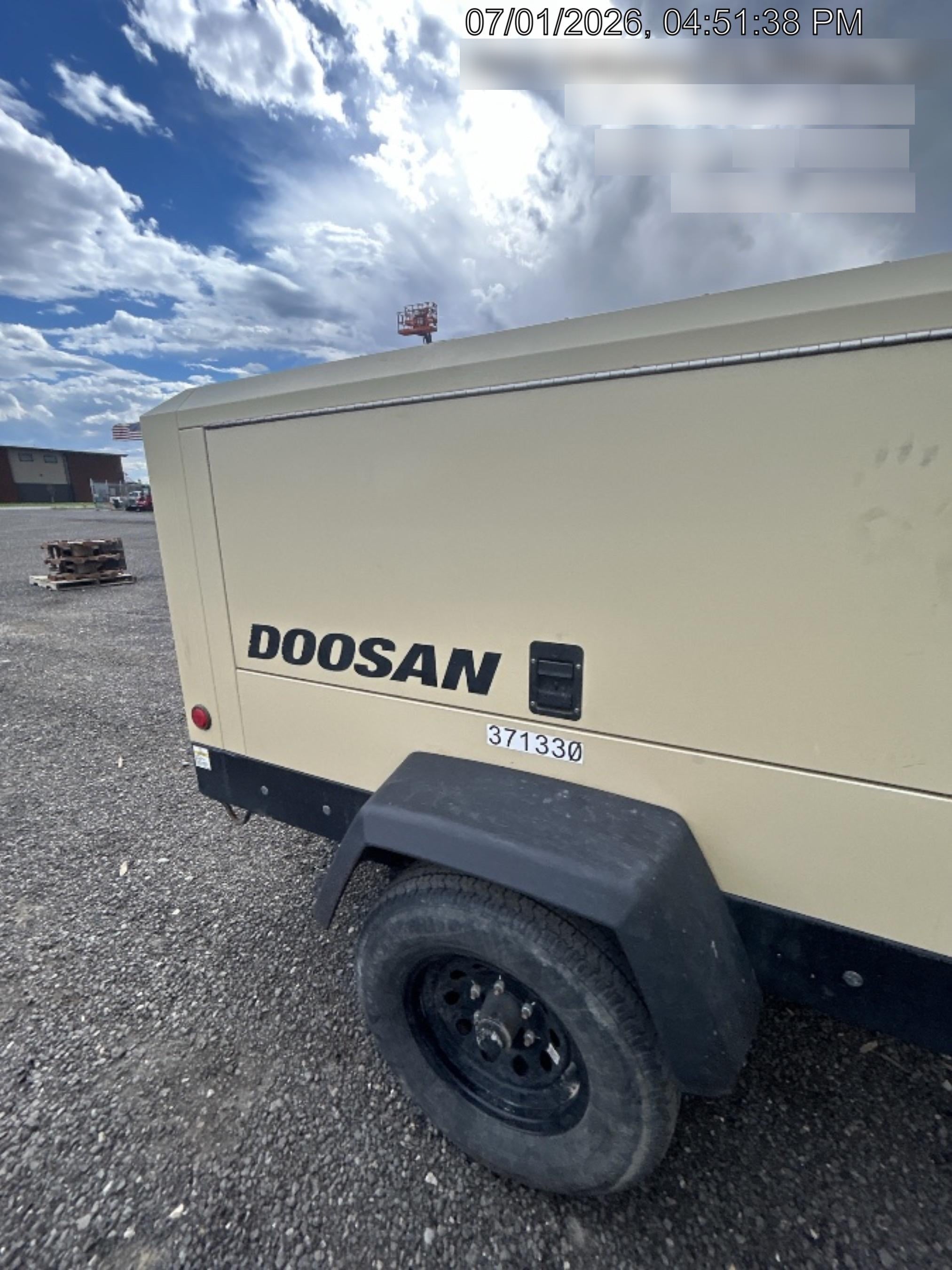 2023 DOOSAN P425/HP375WCU