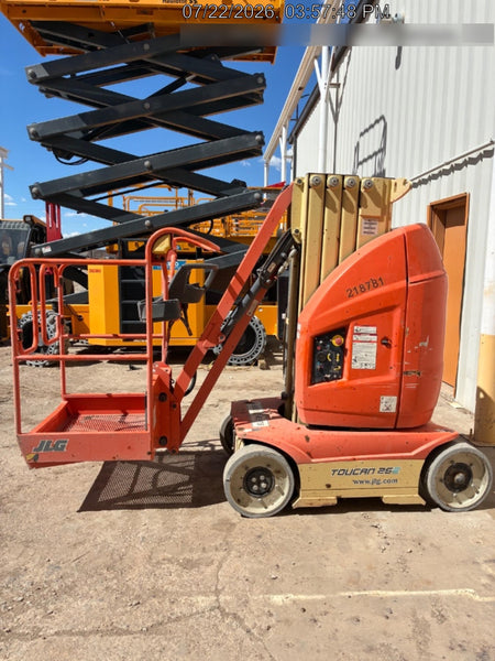 2022 JLG 26E