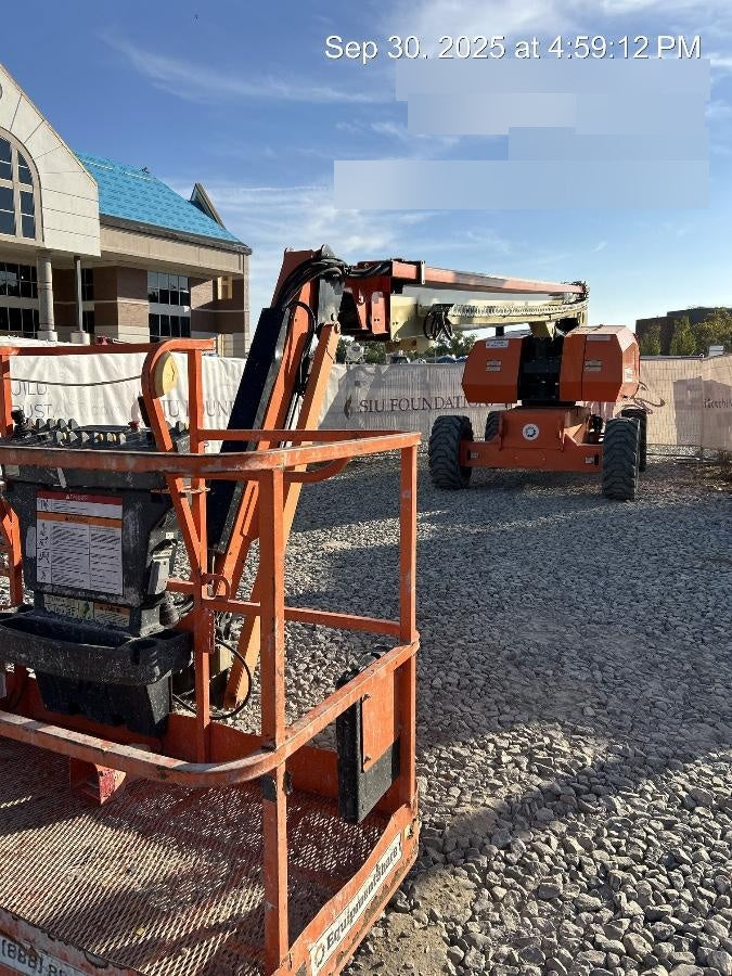 2021 JLG 860SJ