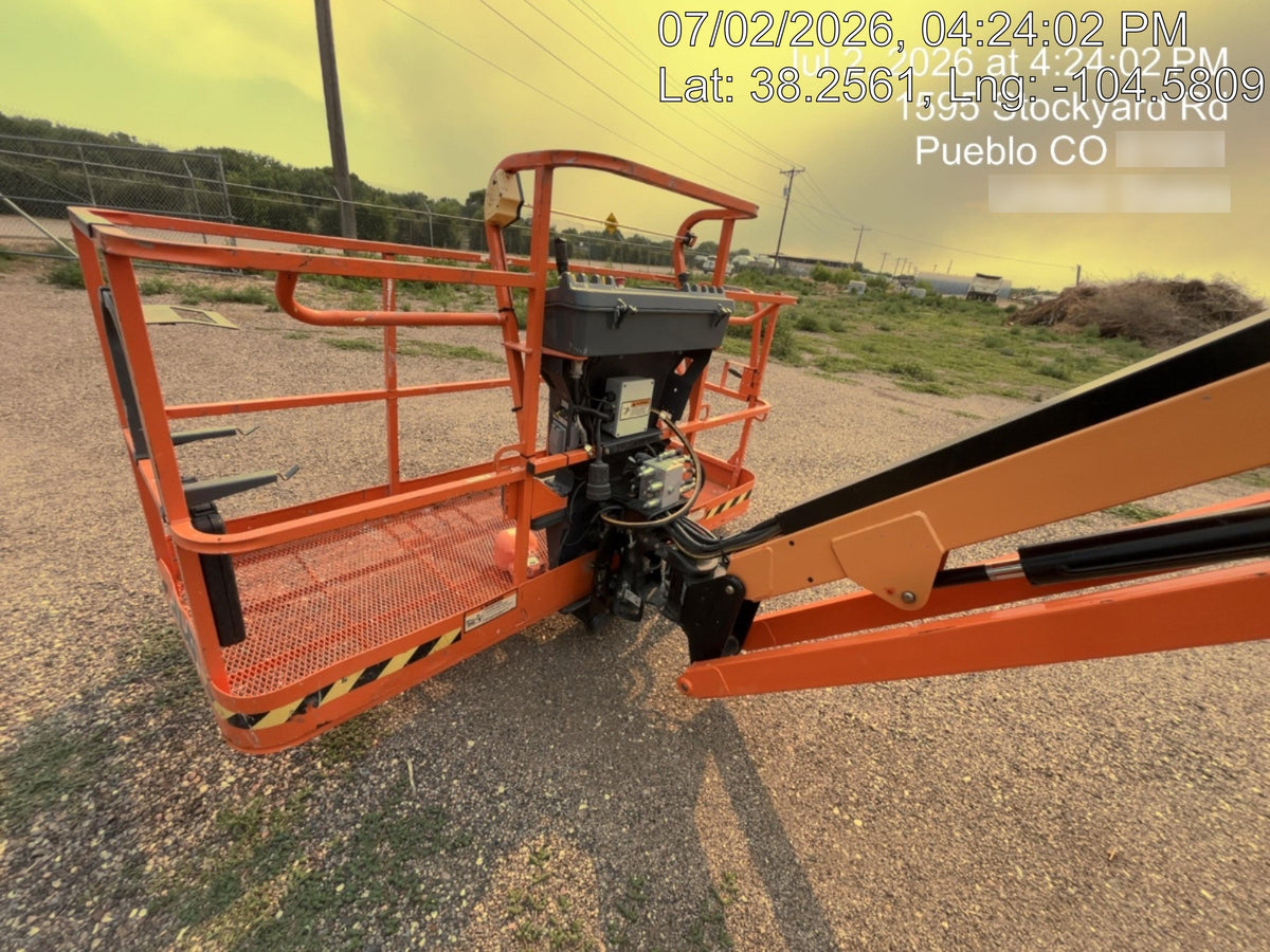 2022 JLG 600AJ